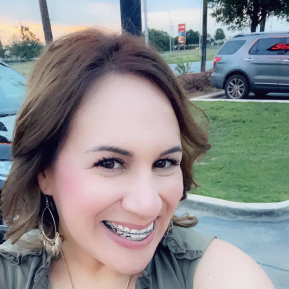 Meet your Posher, Melissa